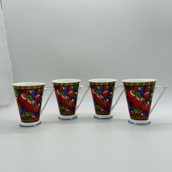 St Michael Strawberry Patterned Mugs - Set of 4 Bone China Made in the UK - Picture 3 of 14